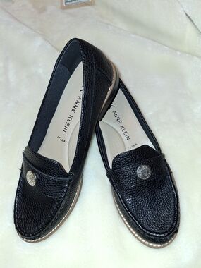 Anne Klein Navy Blue Textured Leather Loafers with Silver Emblem